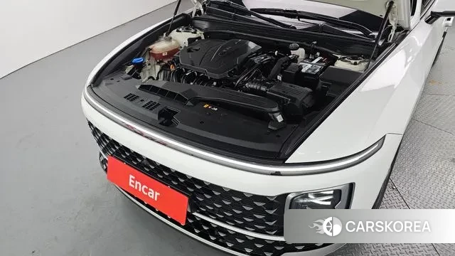 Hyundai Grandeur (GN7) id 3600132 из Кореи 16