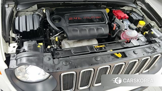 Jeep Renegade id 3873756 из Кореи 16