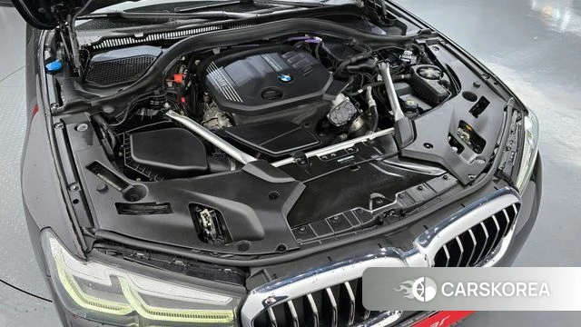 BMW 5 Series (G30) id 3840162 из Кореи 16