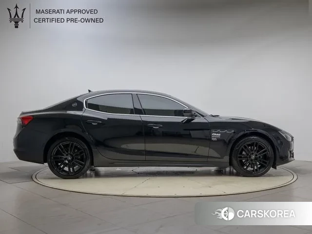 Maserati Ghibli id 2989233 из Кореи 16
