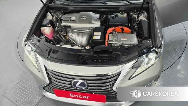 Lexus New ES300h id 3911968 из Кореи 16