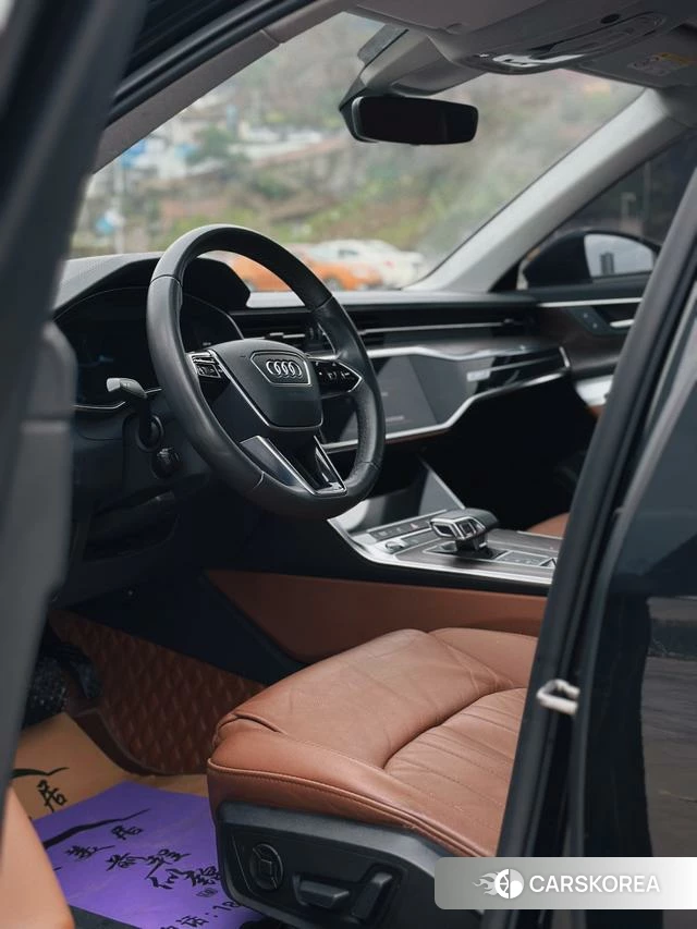 Audi A6L id 4313396 из Китая 8