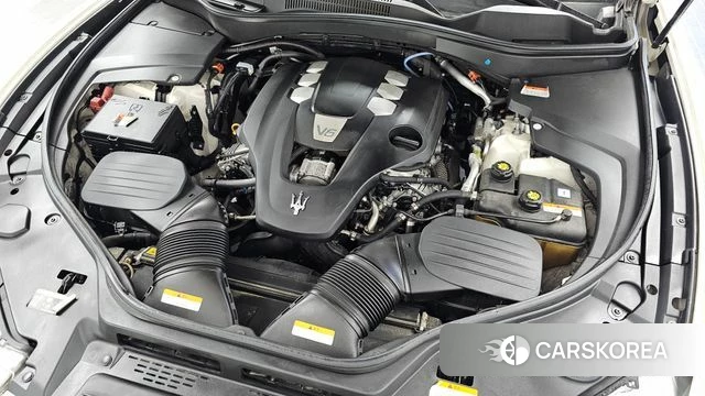 Maserati Levante id 4849212 из Кореи 16