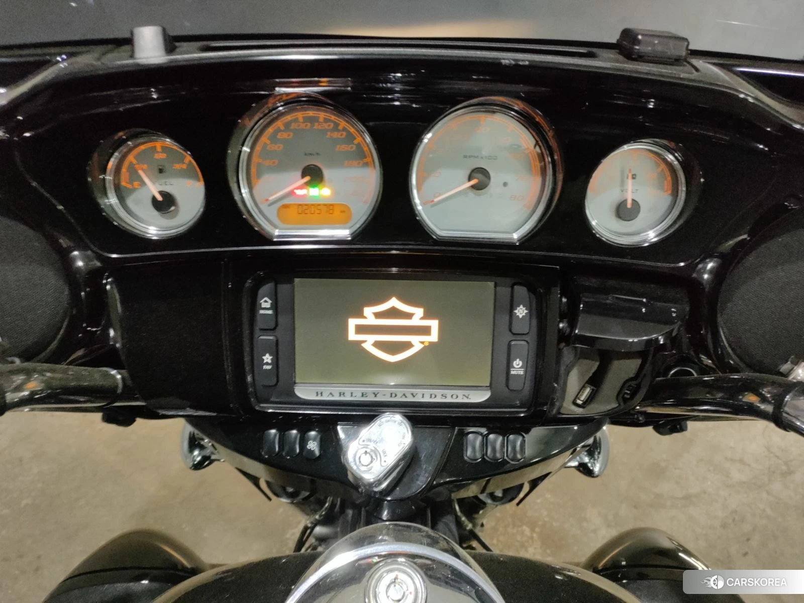 Harley-Davidson Street Glide FLHXS1750 id 3947892 из Японии 6