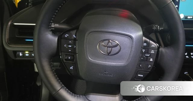 Toyota Prius 5th Generation 2024 Черный из Кореи, фото 6