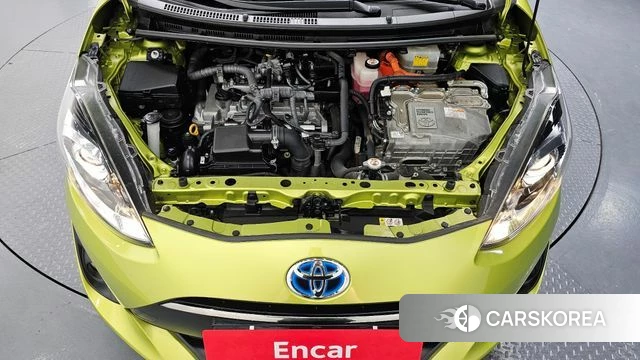Toyota Prius C id 3905649 из Кореи 16