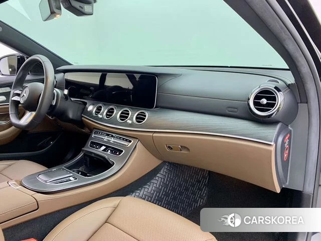Mercedes-Benz E-class id 4290712 из Китая 24