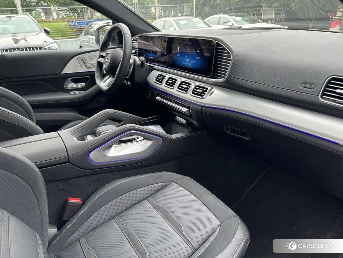 Mercedes-Benz GLE Coupe AMG 2023 Белый из Китая, фото 6