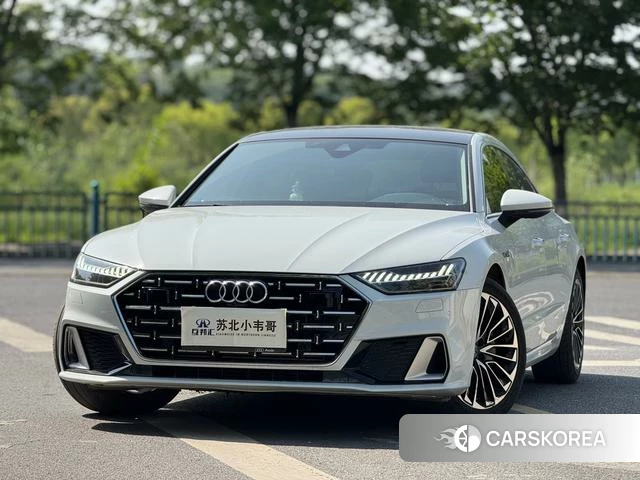 Audi A7L id 4207167 из Китая 12
