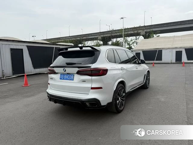 BMW X5 id 4214510 из Китая 11