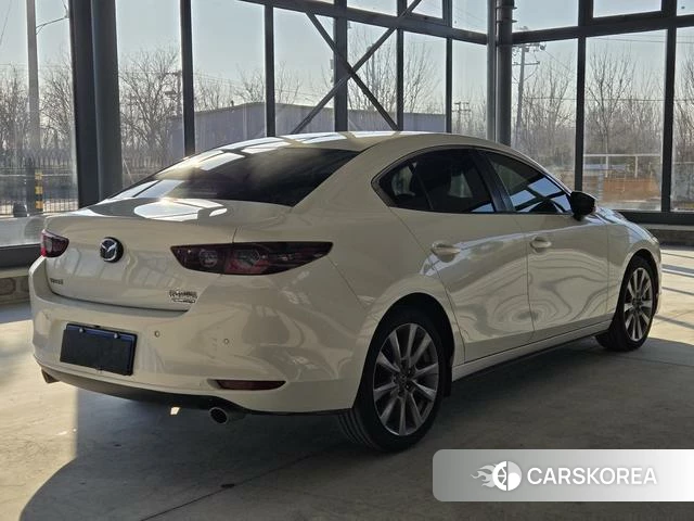 Mazda 3 Angkesaila 2022 Белый из Китая, фото 6