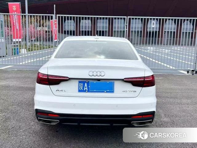 Audi A4L 2022 Белый из Китая, фото 6