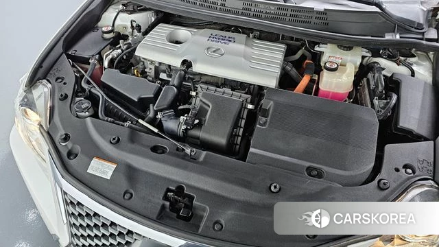 Lexus CT200h id 3917336 из Кореи 16