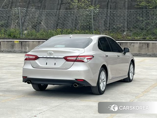 Toyota Camry id 4253370 из Китая 12