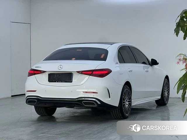 Mercedes-Benz Class C 2025 Белый из Китая, фото 6