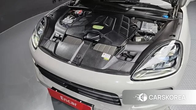 Porsche Cayenne (PO536) id 3036676 из Кореи 16