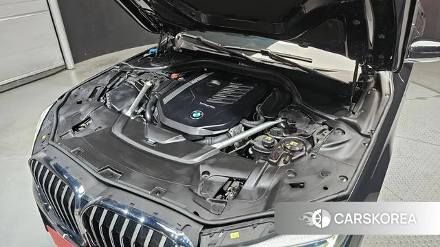 BMW 7 Series (G11) id 4282626 из Кореи 26