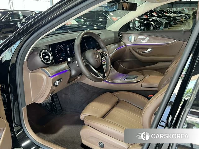 Mercedes-Benz E-class id 4279334 из Китая 23