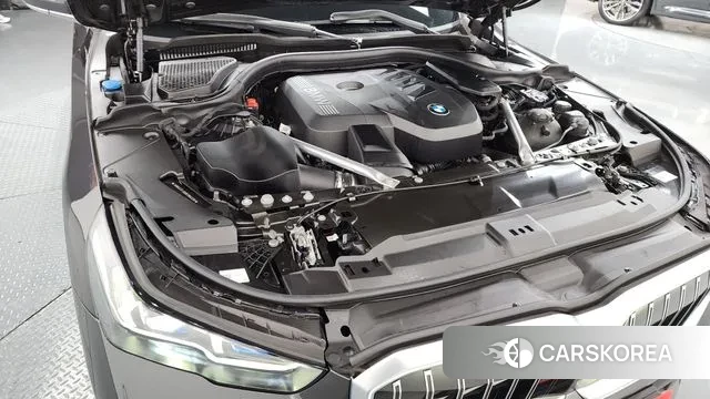 BMW 5 Series (G60) id 3721036 из Кореи 16