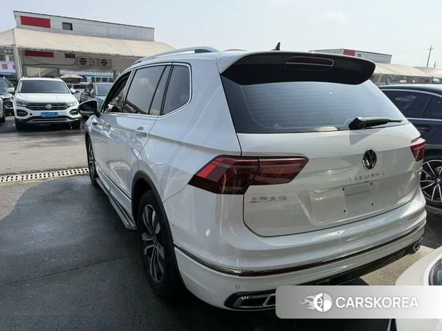 Volkswagen Tiguan L 2023 Белый из Китая, фото 6