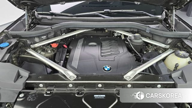BMW X6 (G06) id 4763621 из Кореи 31