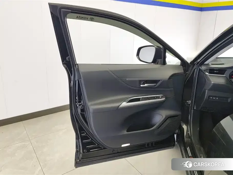 Toyota Venza id 4628121 из Китая 12