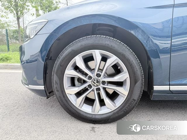 Volkswagen Wei Lan id 4210569 из Китая 9