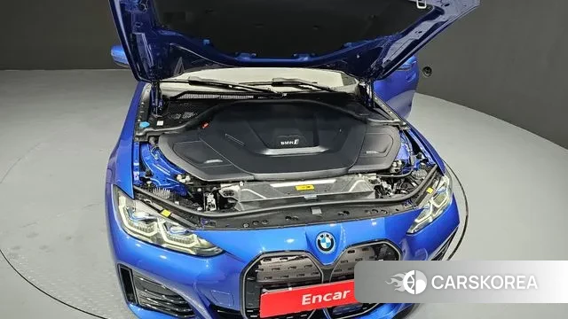 BMW i4 id 3467410 из Кореи 16