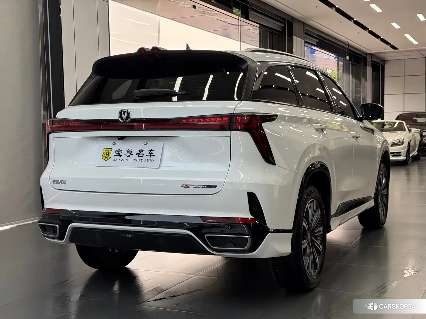 Chang'an CS75PLUS 2025 Белый из Китая, фото 6
