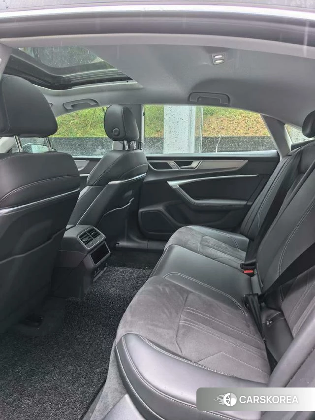 Audi A7L 2024 Черный из Китая, фото 6