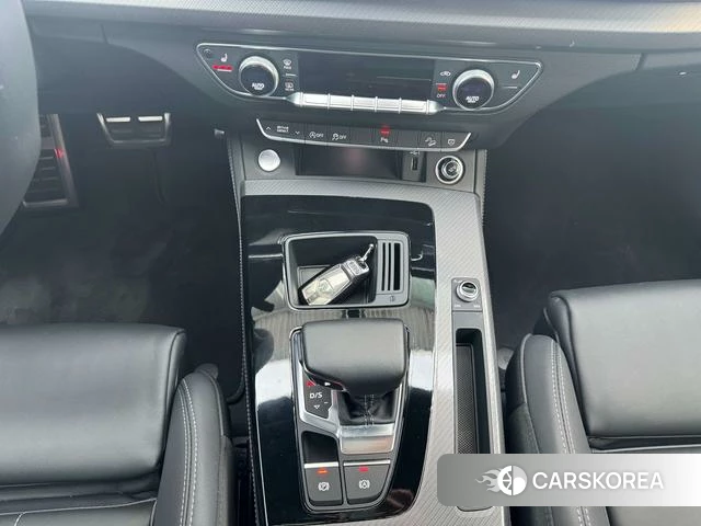 Audi Q5L id 4275391 из Китая 24