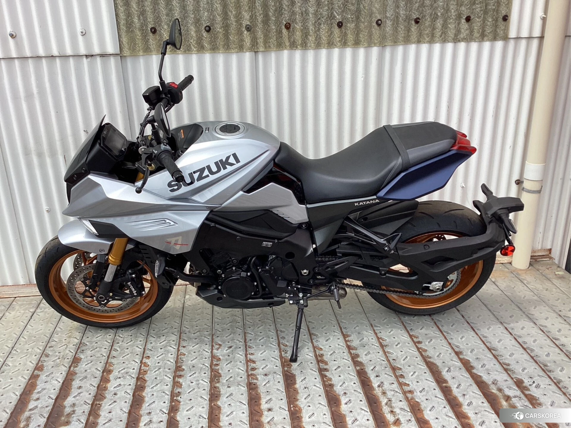 Suzuki GSX-S1000S Katana id 3947953 из Японии 7