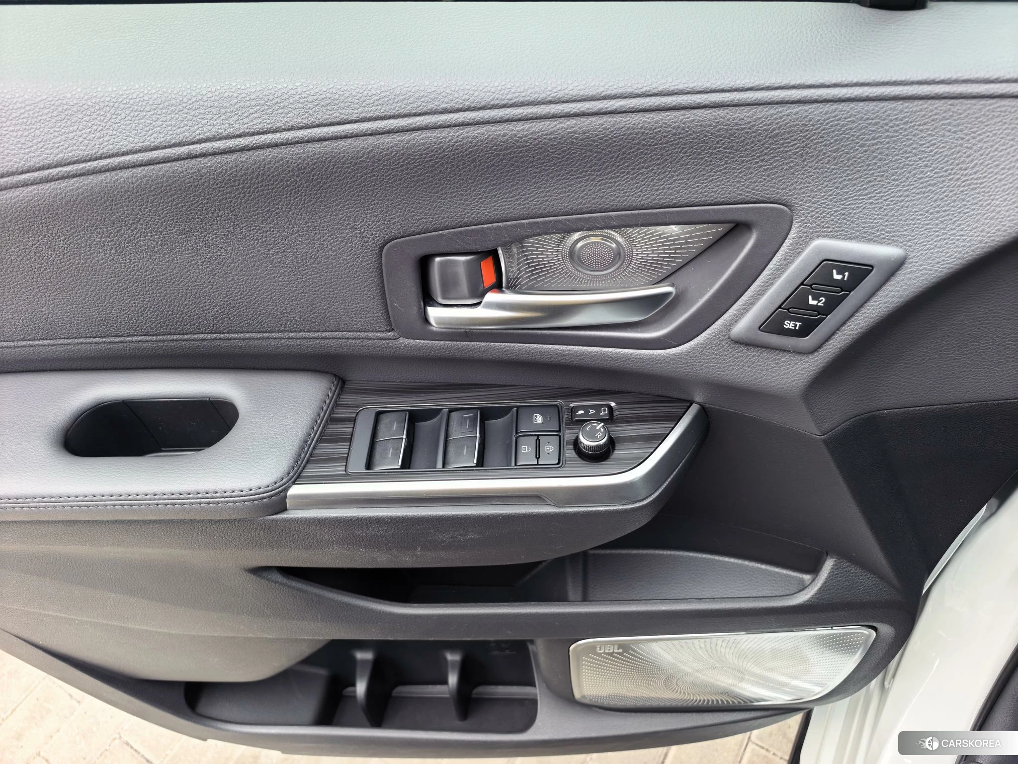 Toyota Saina id 4492740 из Китая 14