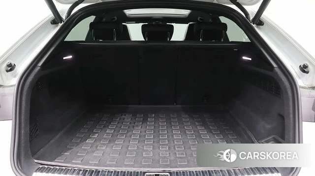 Audi Q8 (4M) id 4356378 из Кореи 16