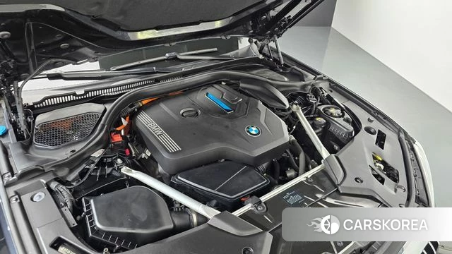 BMW 5 Series (G30) id 4632351 из Кореи 29