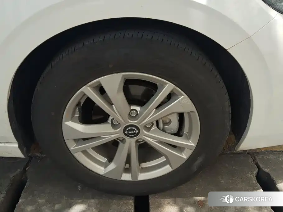 Nissan Sylphy id 4674309 из Китая 12