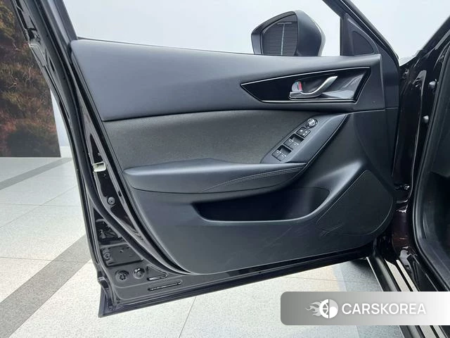 Mazda CX-4 id 4299660 из Китая 18