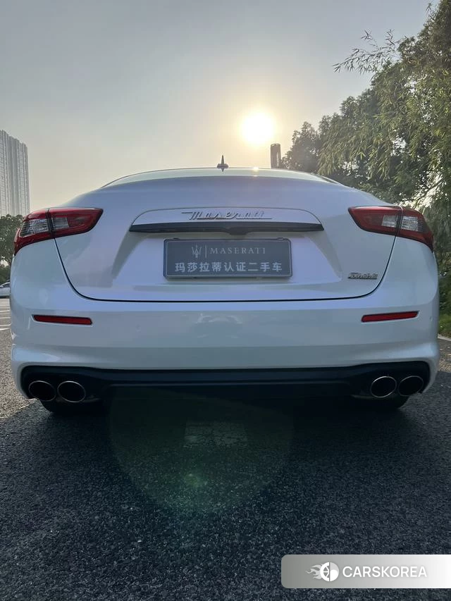 Maserati Ghibli id 3896003 из Китая 15