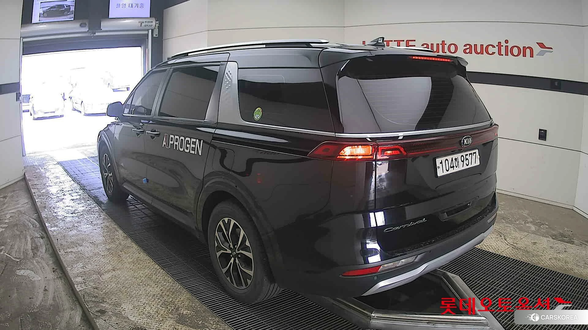 Kia Carnival id 3882133 из Кореи 34