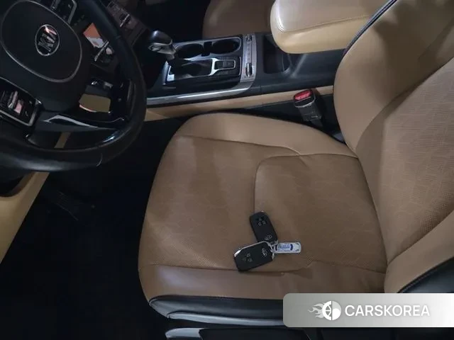 Kia Carnival 4th generation id 3054329 из Кореи 16