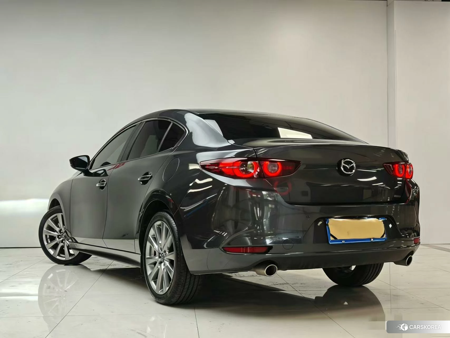 Mazda 3 id 4504762 из Китая 15