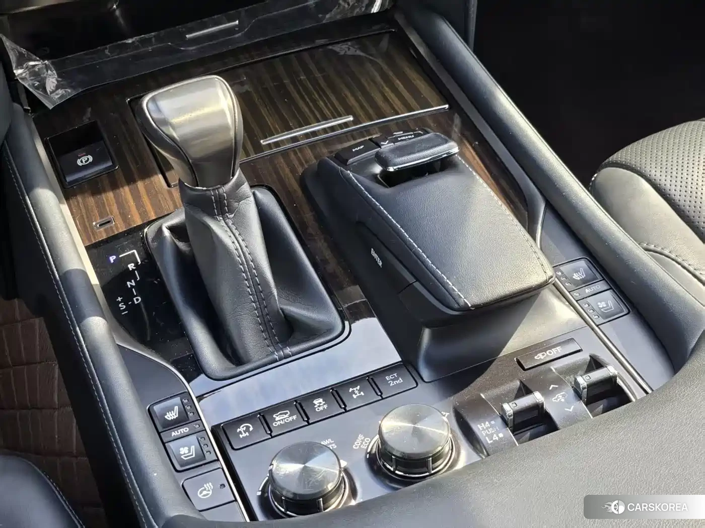 Lexus LX id 4654475 из Китая 12