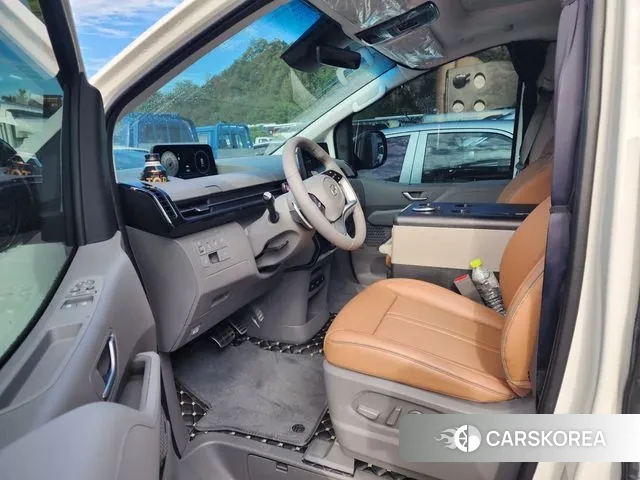 Hyundai Staria id 3246115 из Кореи 15