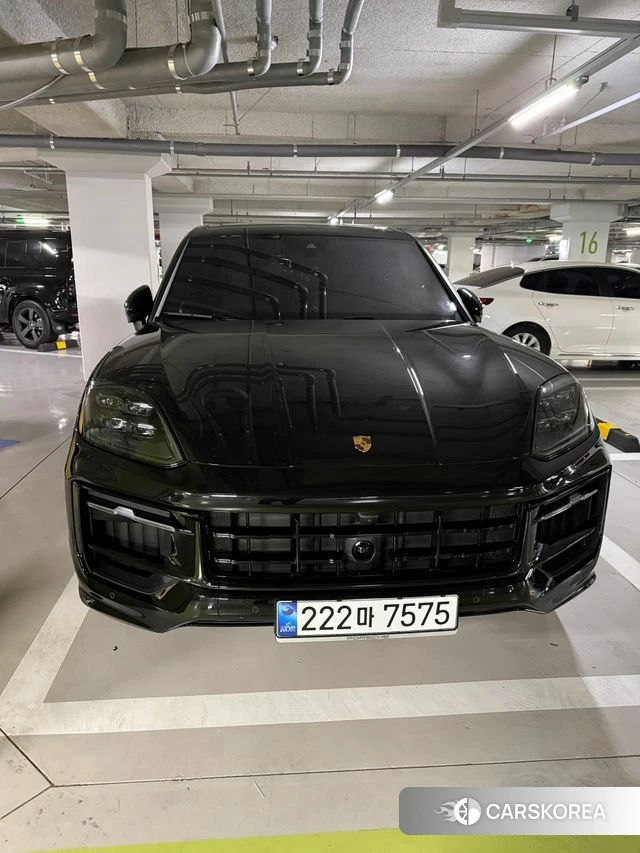 Porsche Cayenne (PO536) 2025 Черный из Кореи, фото 6