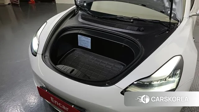 Tesla Model 3 id 3330256 из Кореи 16