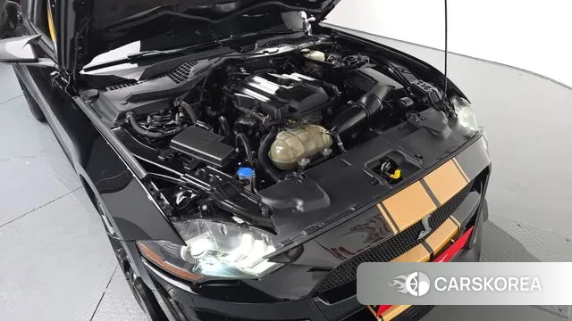 Ford Mustang id 2902366 из Кореи 16