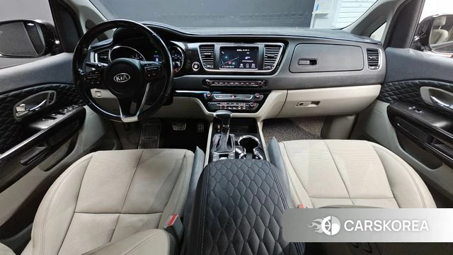 Kia The New Carnival id 4900664 из Кореи 30