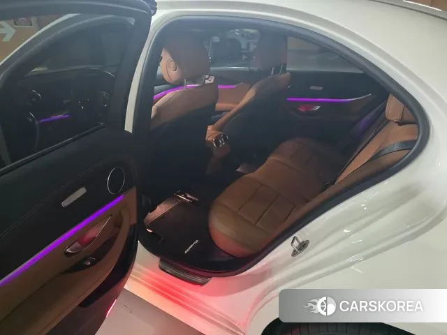 Mercedes-Benz E-Class W213 2021 Белый из Кореи, фото 6