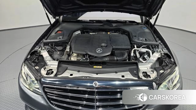 Mercedes-Benz E-Class W213 id 4483384 из Кореи 29