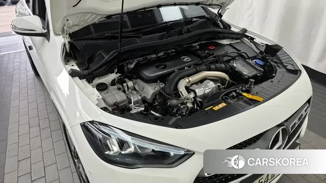 Mercedes-Benz GLA - Class H247 id 3310288 из Кореи 16